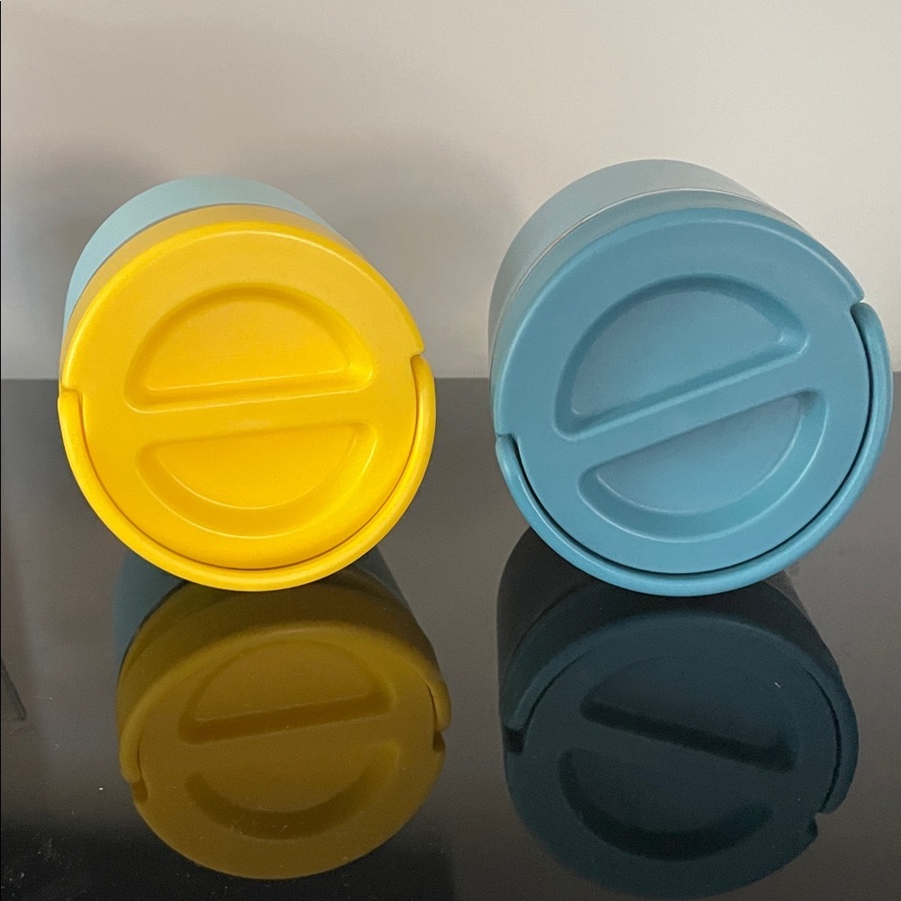 Thermoflask 20Oz each Insulated Food Jars - Yellow and Blue - Picture 6 of 9